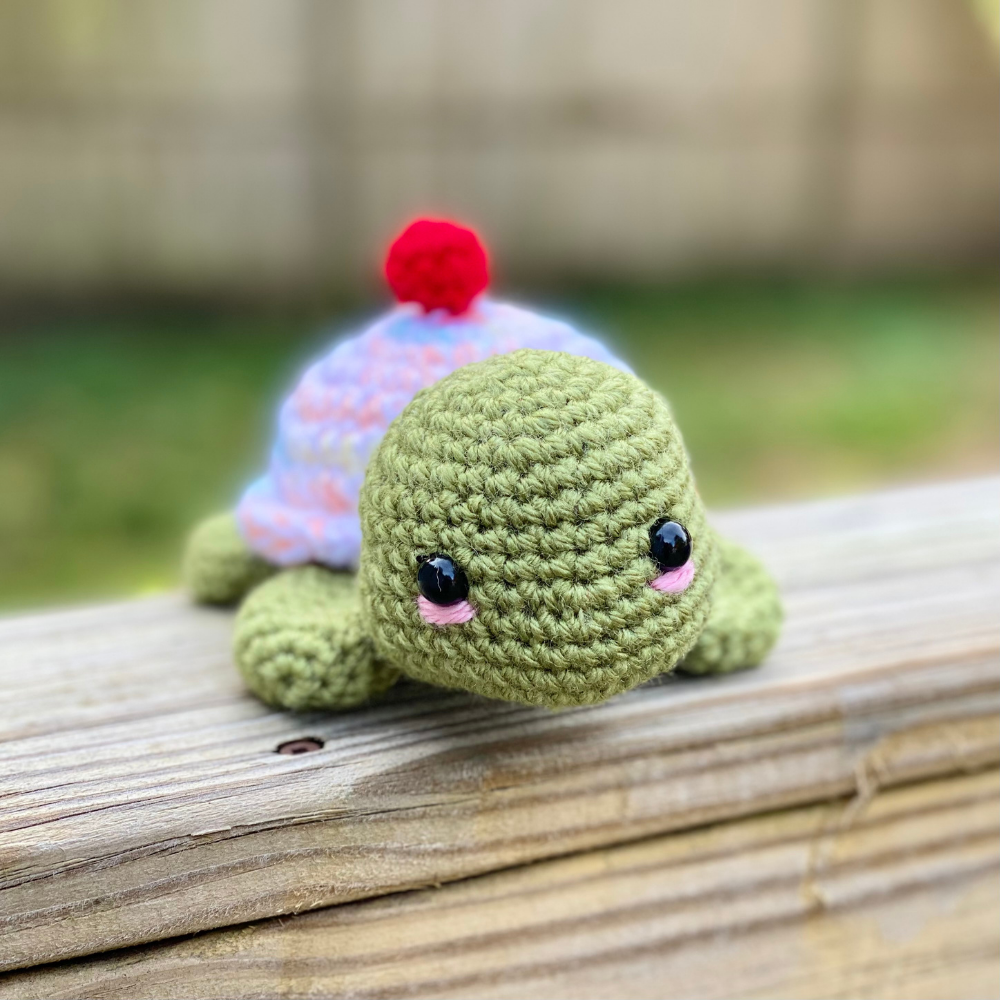 Amigurumi Birthday Turtle - Crochet Pattern ~ Crafty Kitty Crochet