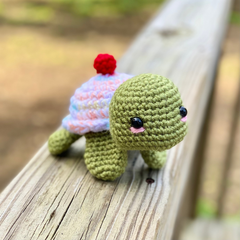 Amigurumi Birthday Turtle - Crochet Pattern ~ Crafty Kitty Crochet