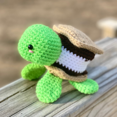 Amigurumi S'mores Turtle - Crochet Pattern ~ Crafty Kitty Crochet