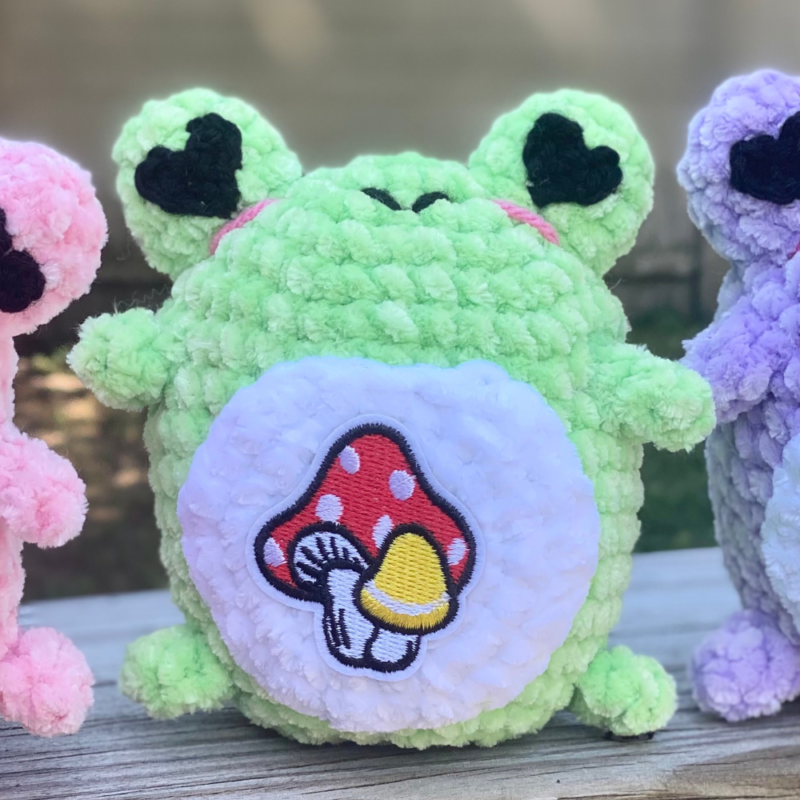 Amigurumi Friendship Frogs - Crochet Pattern ~ Crafty Kitty Crochet